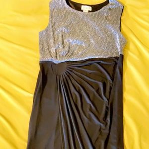 Sleeveless dress